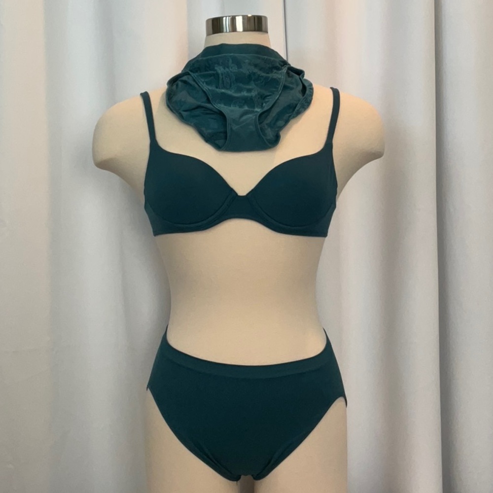 Victoria's Secret Dark Teal 34A Bra and Two Hi Leg Panties Size M